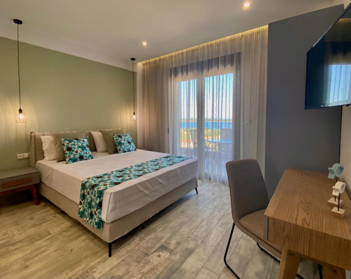 Thea Luxury Apartments Vourvourou Luaran gambar