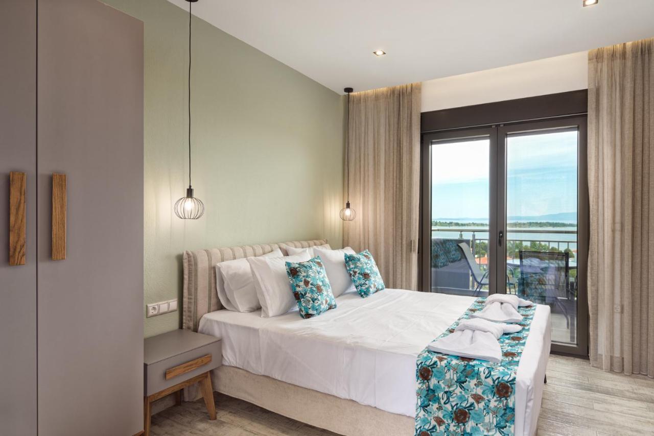 Thea Luxury Apartments Vourvourou Luaran gambar