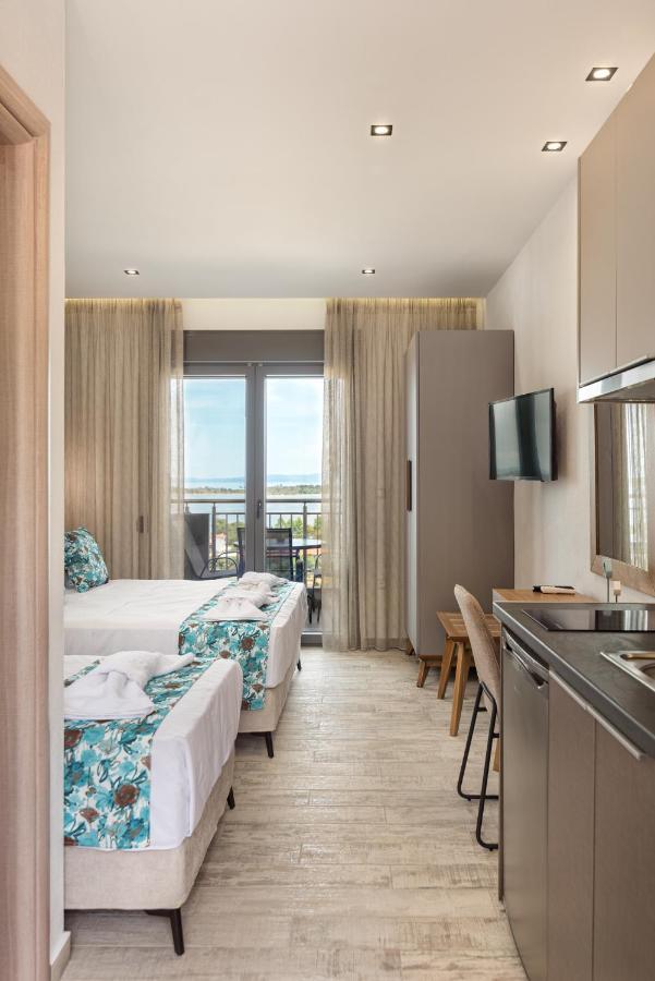 Thea Luxury Apartments Vourvourou Luaran gambar